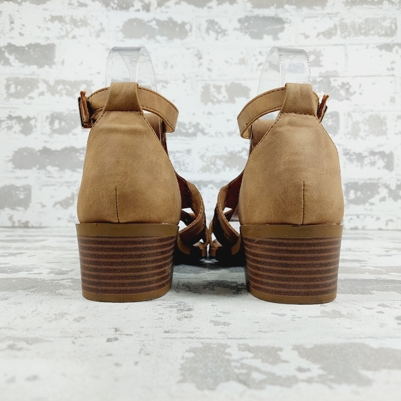 Vince Camuto Tan Faux Leather Block Heel Ankle Strap Sandals E538 - Picture 6 of 12